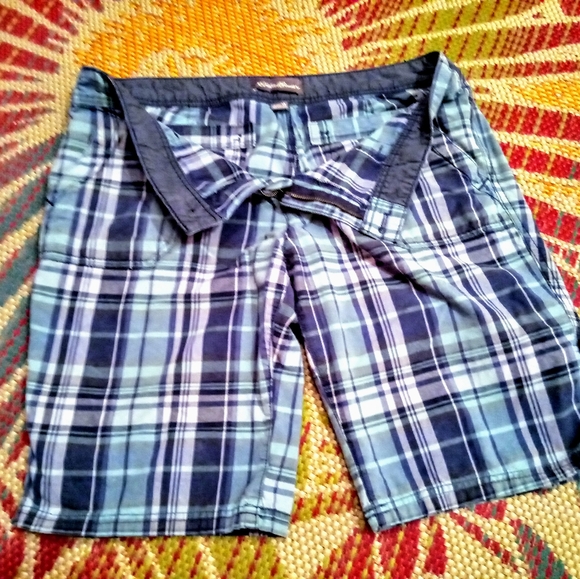 Eddie Bauer Pants - Eddie Bauer ladies plus plaid shorts sz 14